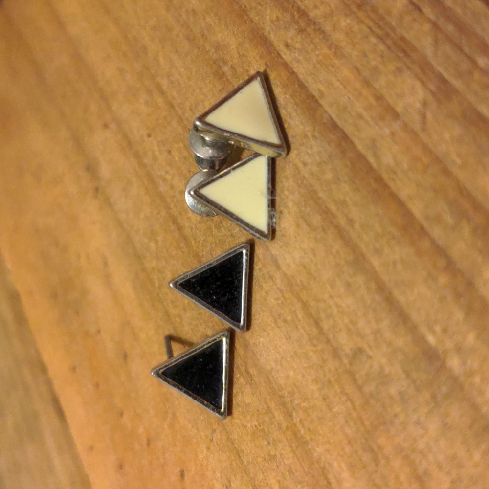 Black & White Triangle Studs| Set of Two